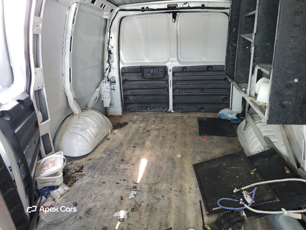 Chevrolet Express 2023