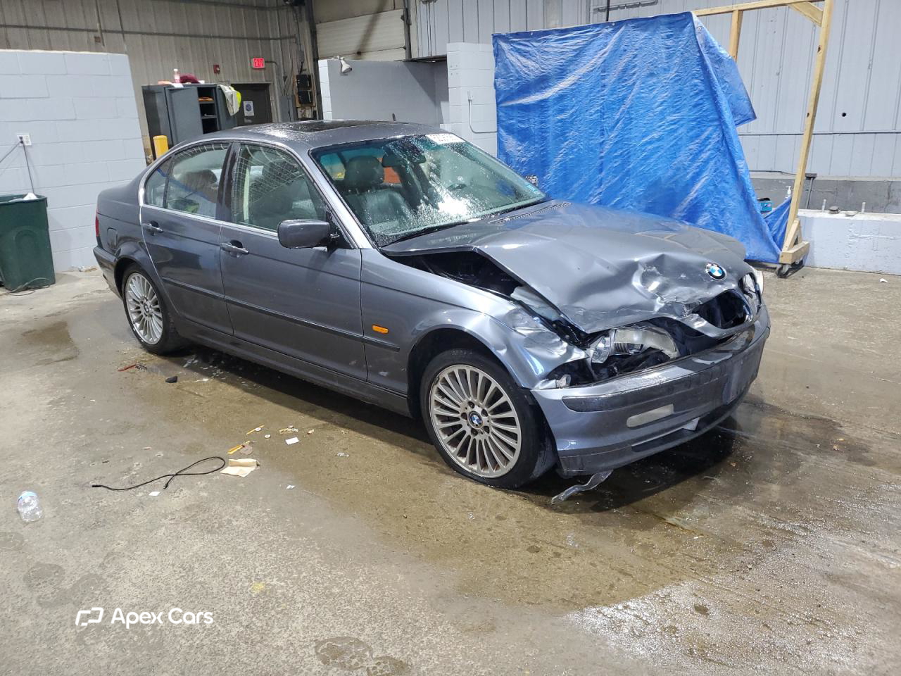 BMW Series 3 2001