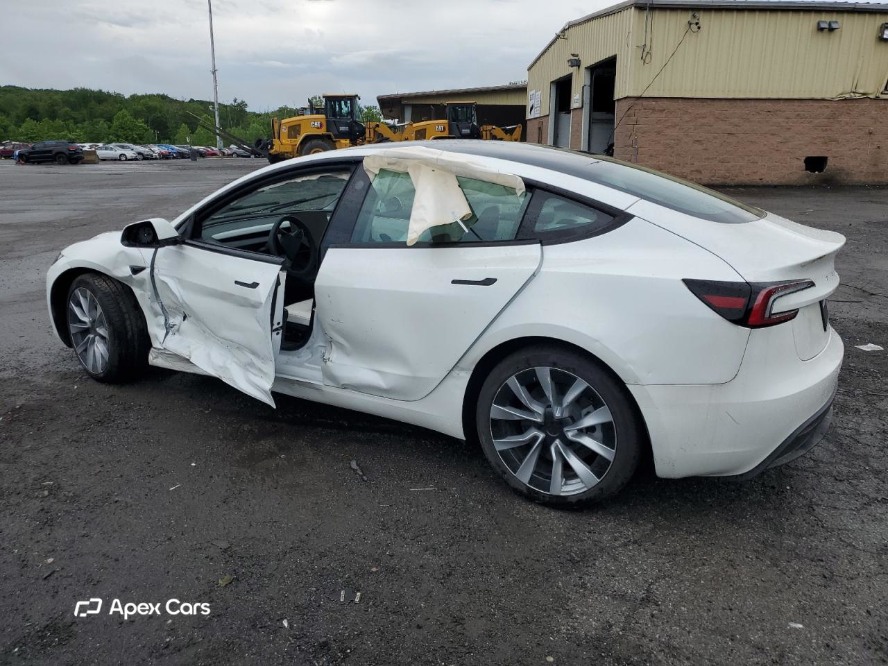 Tesla Model 3 2024