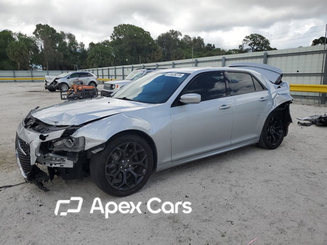 Chrysler 300 2020 - Image 1 of 13
