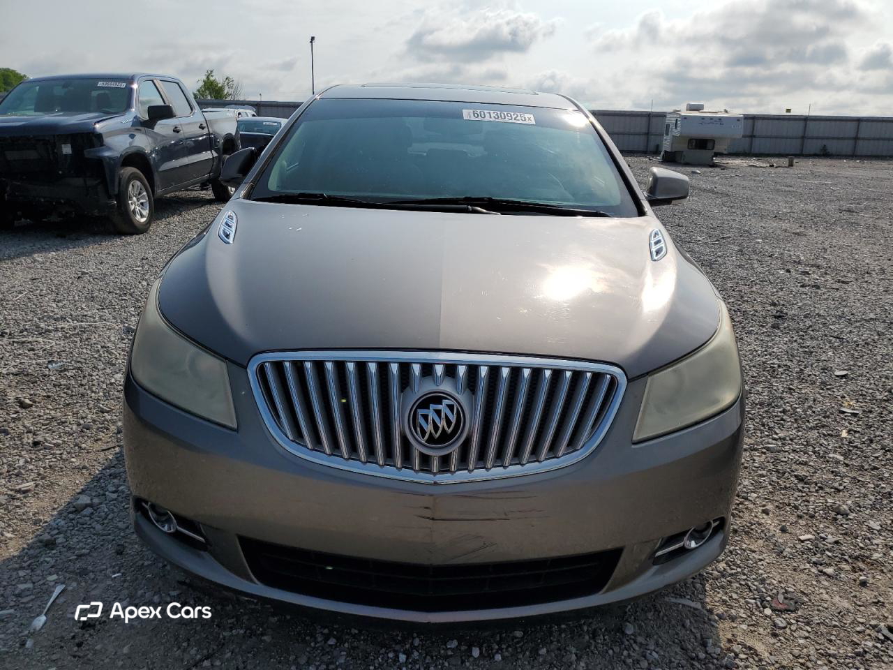 Buick LaCrosse 2011