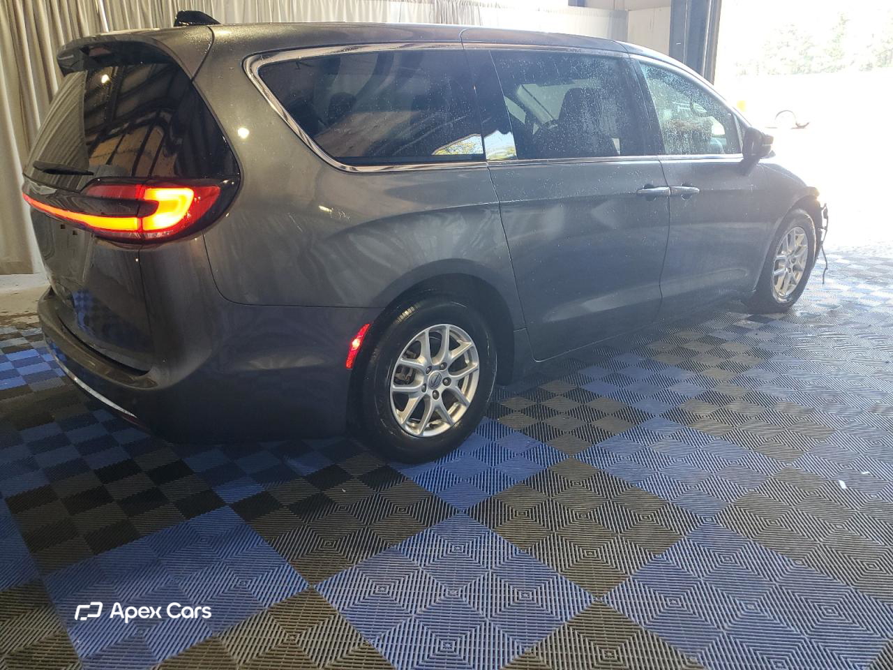Chrysler Pacifica 2023