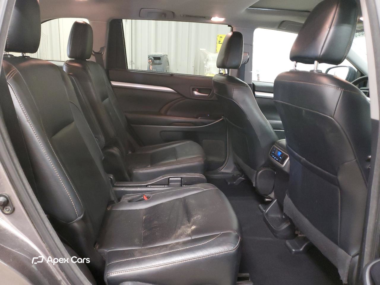 Toyota Highlander 2018
