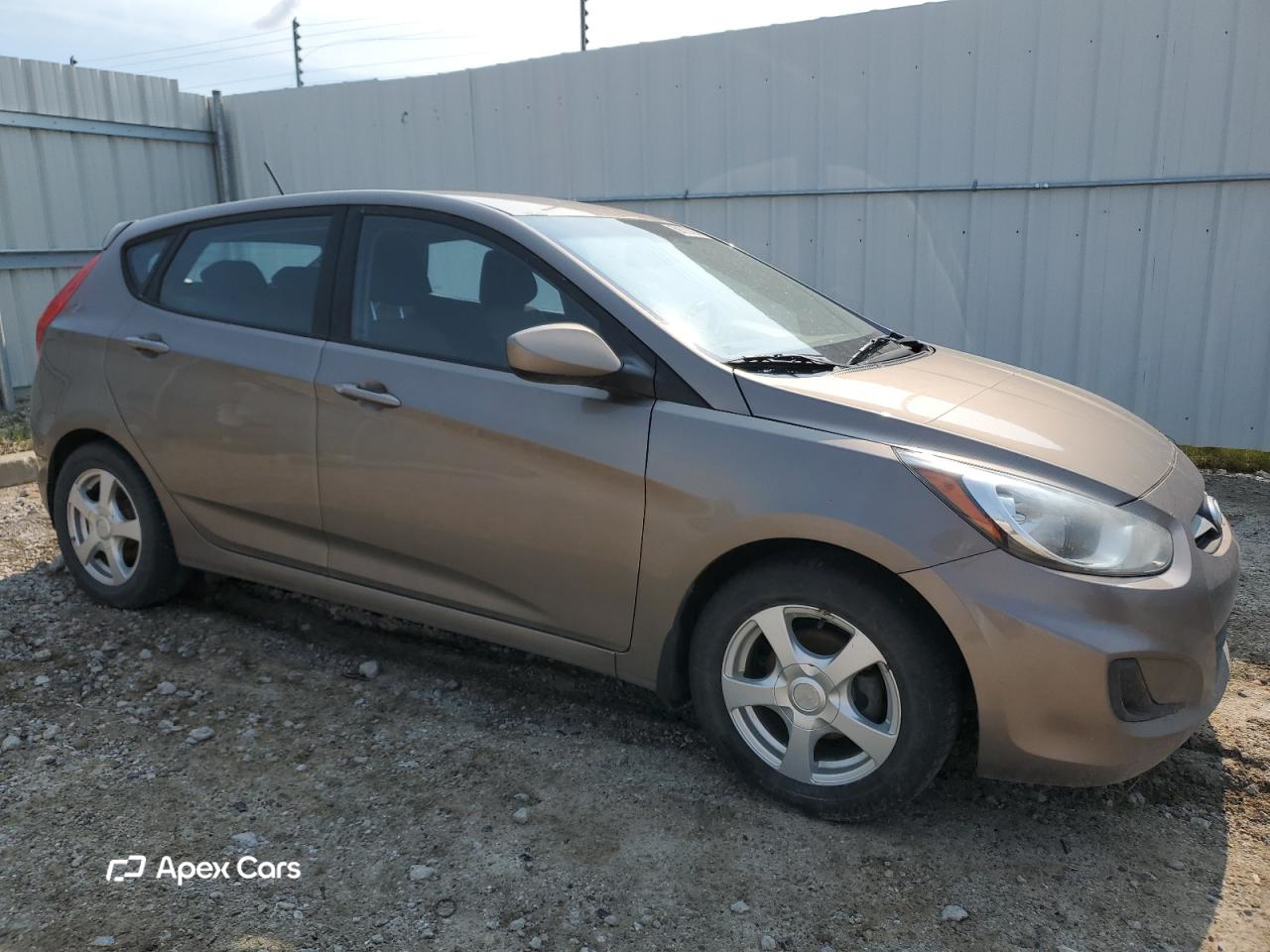 Hyundai Accent 2014