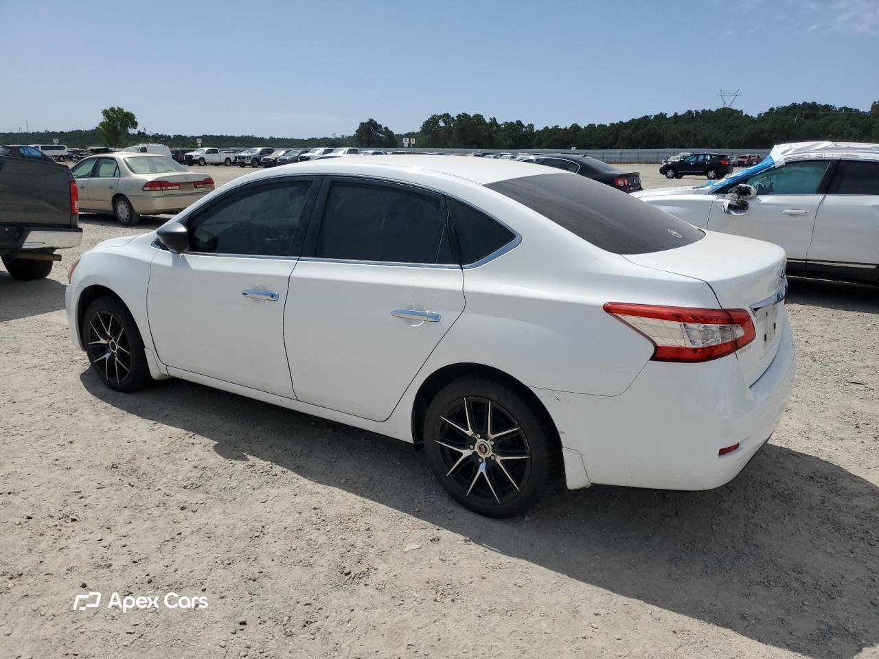 Nissan Sentra 2015