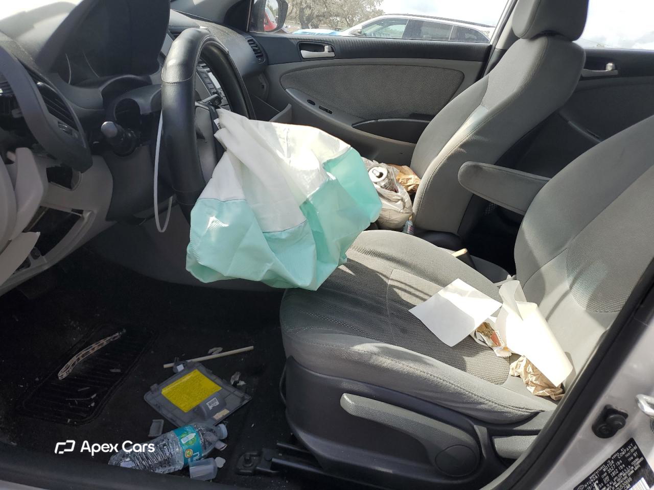 Hyundai Accent 2013