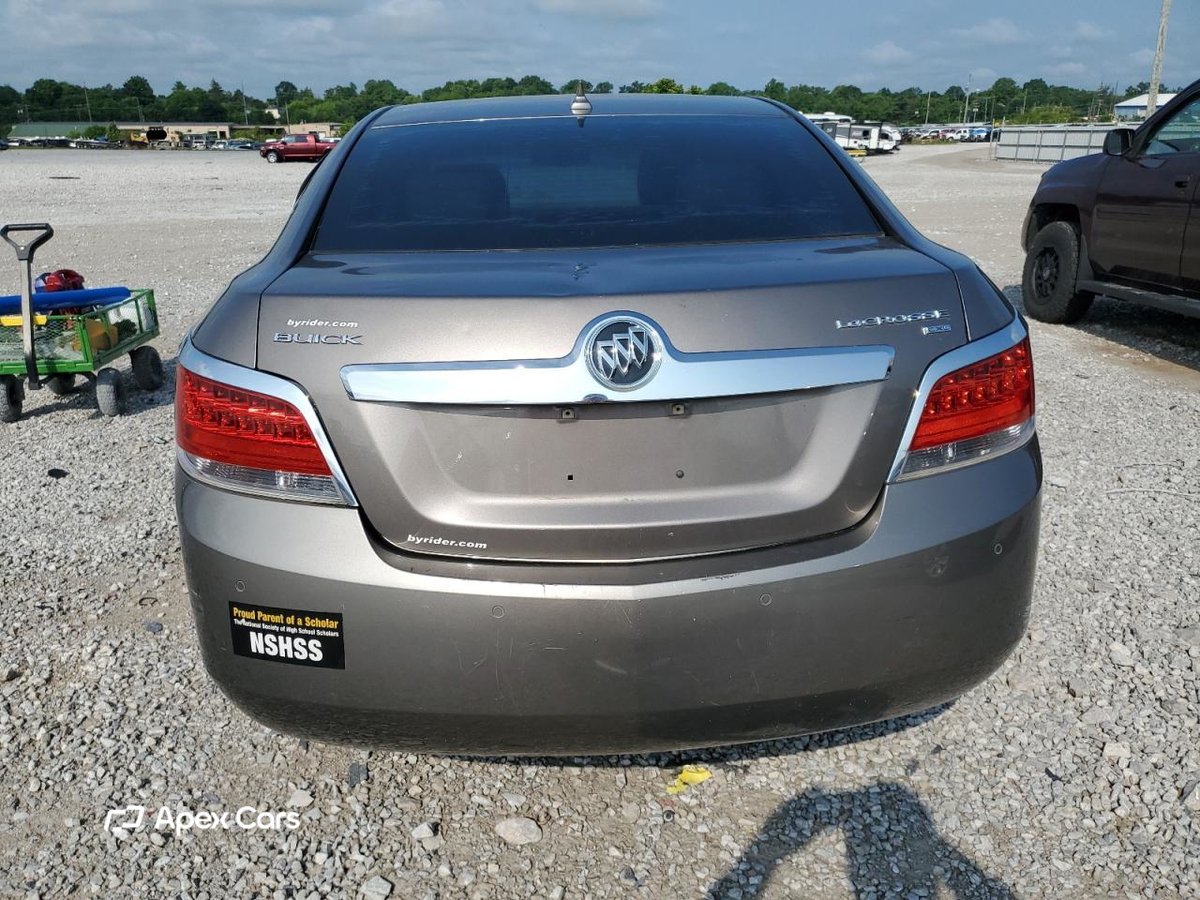 Buick LaCrosse 2011