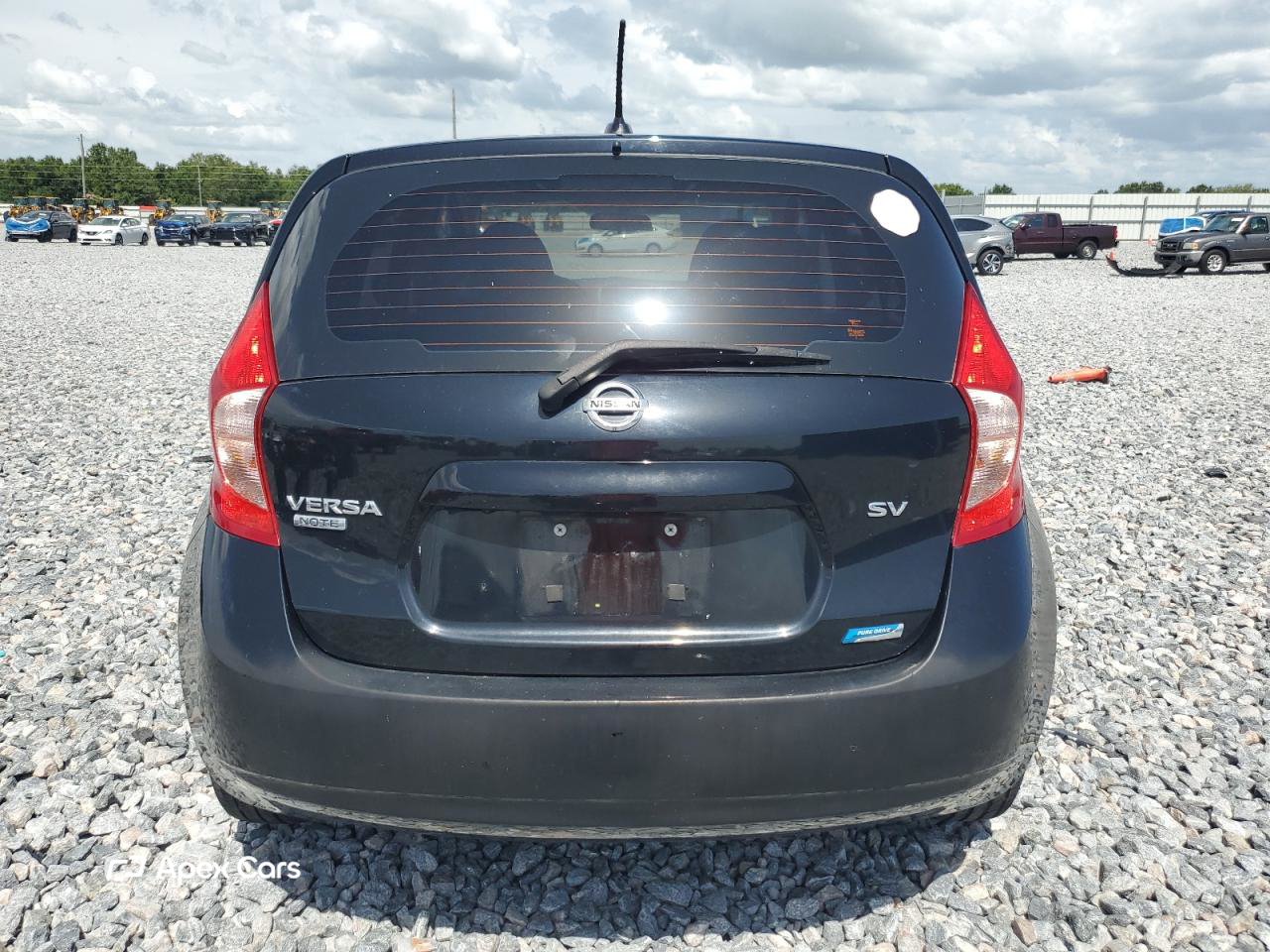 Nissan Versa 2016