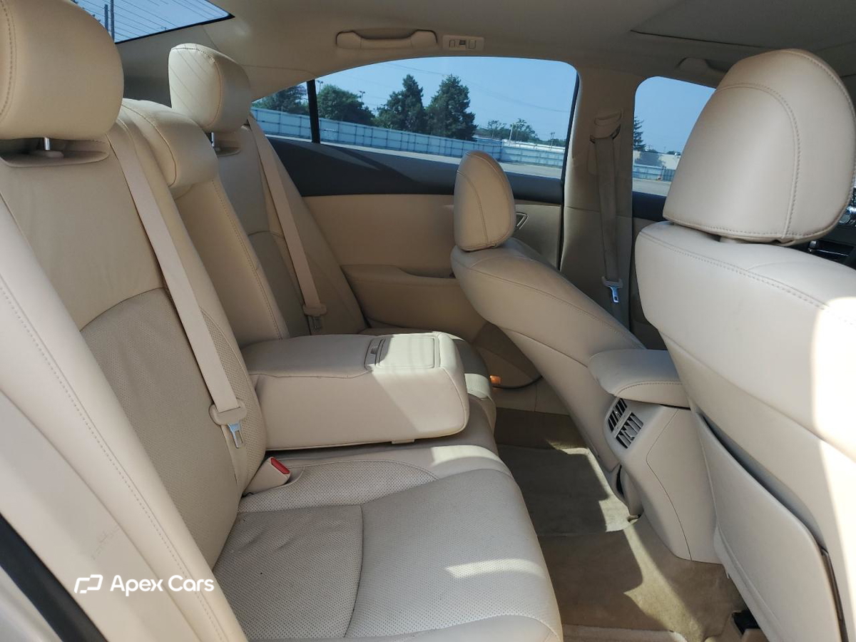 Lexus ES 2012