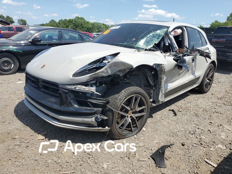 Porsche Macan 2024 - Image 1 of 13