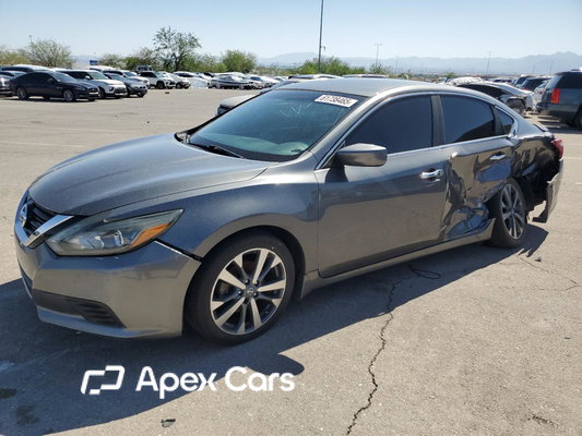 Nissan Altima 2017 - Zdjęcie 1 z 11