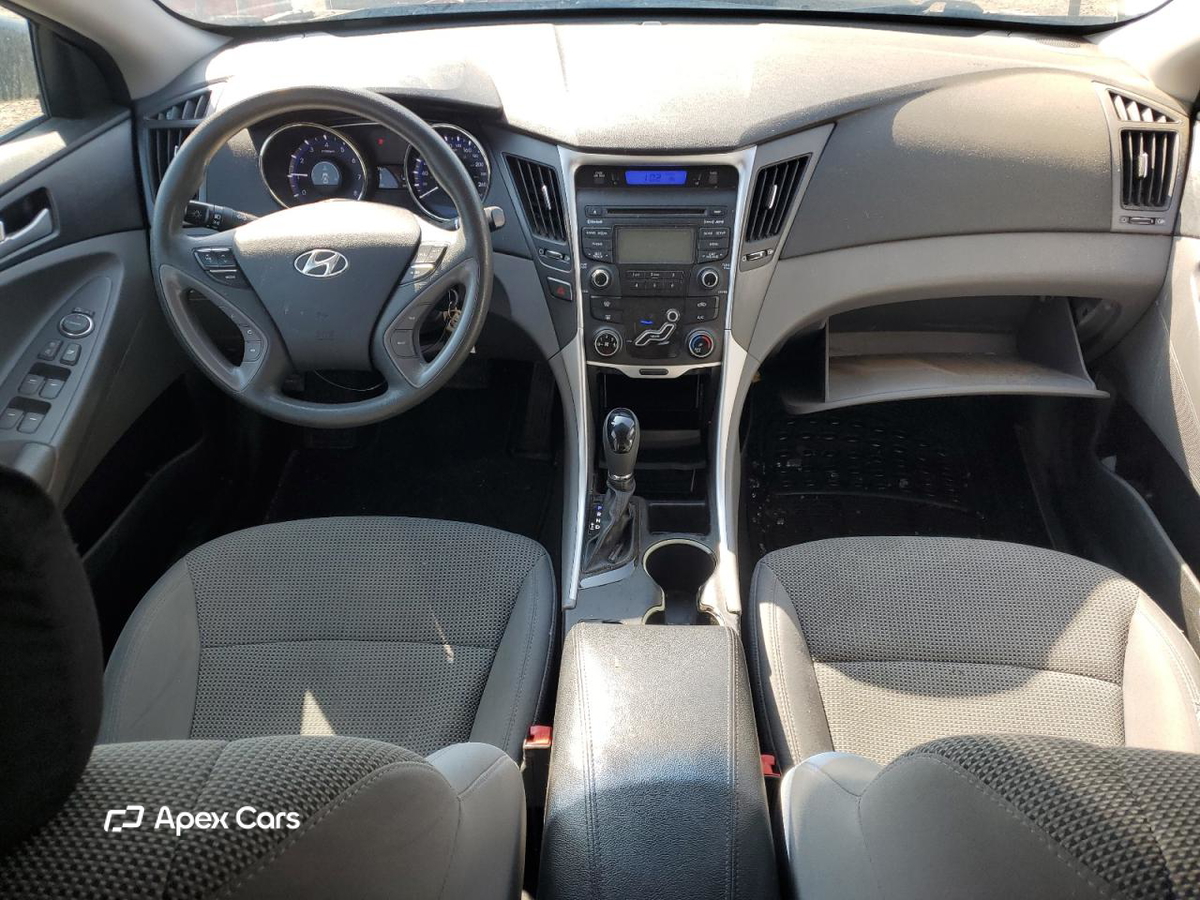 Hyundai Sonata 2013