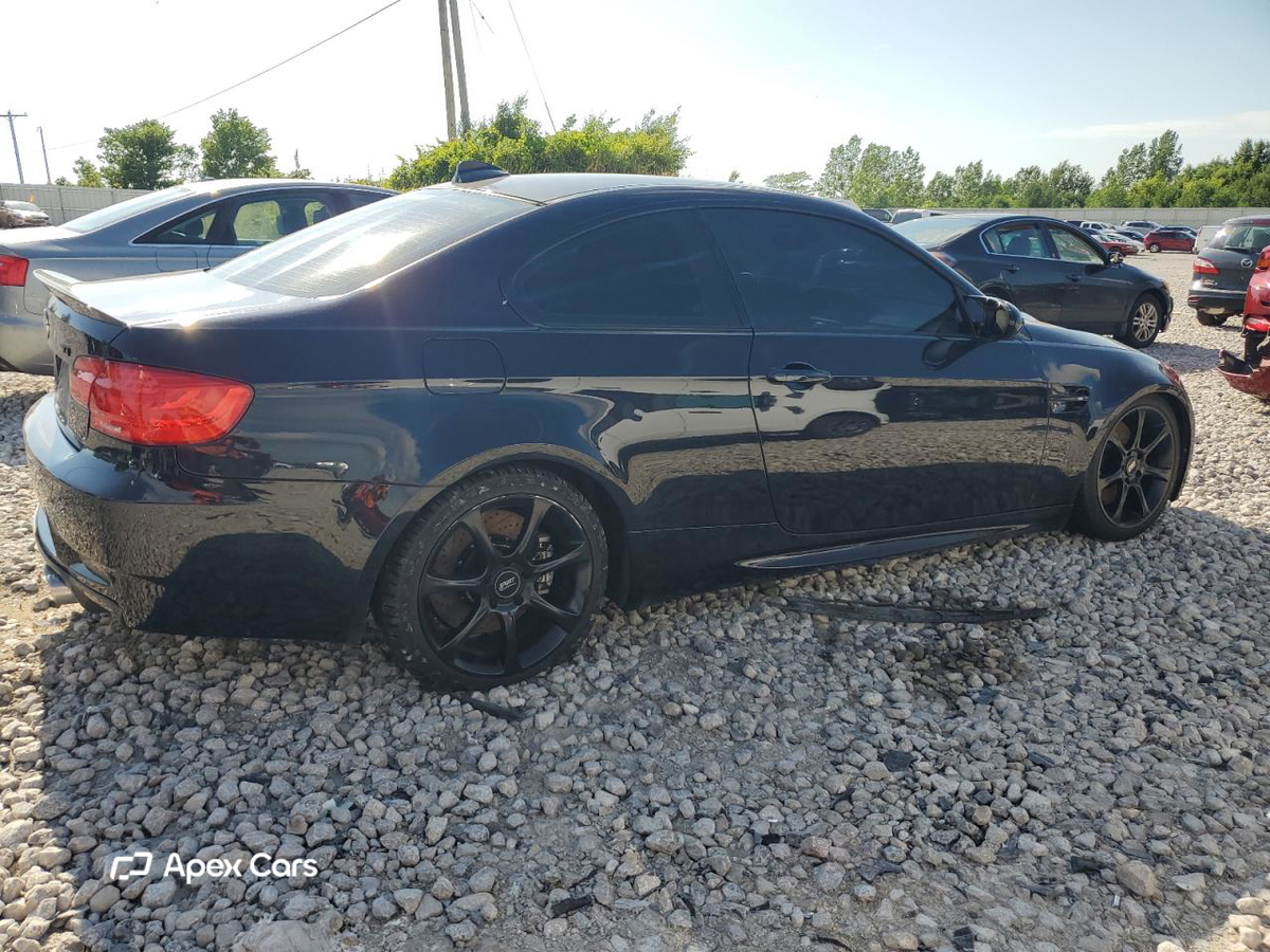 BMW M3 2010