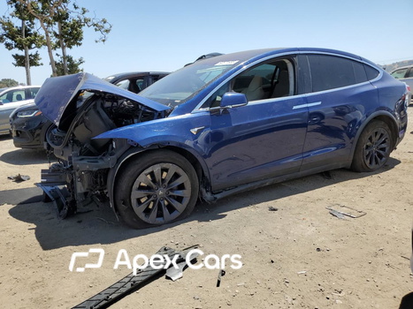 Tesla Model X 2018 - Image 1 of 13
