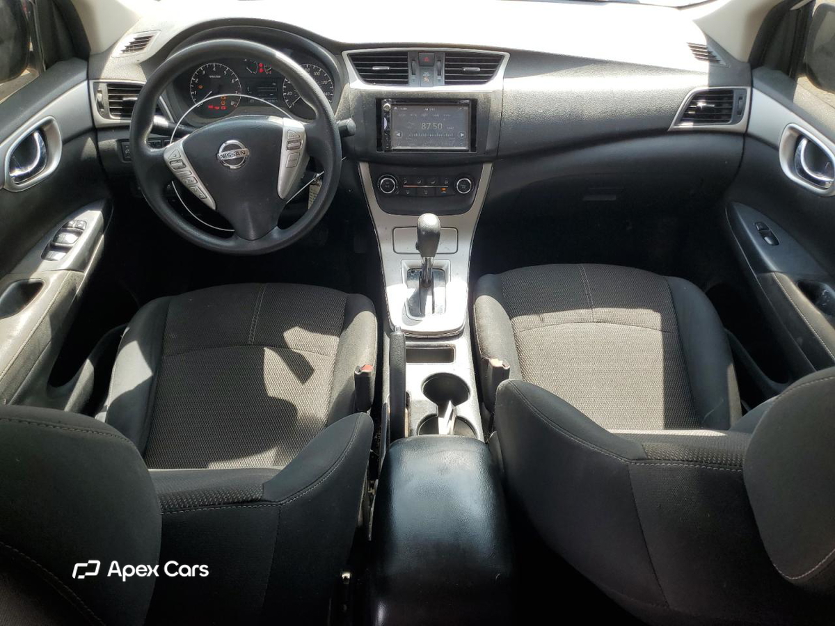 Nissan Sentra 2015