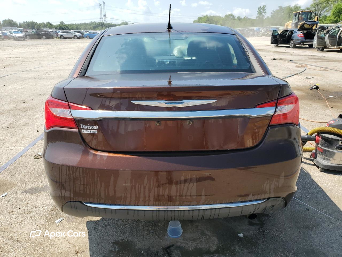 Chrysler 200 2013