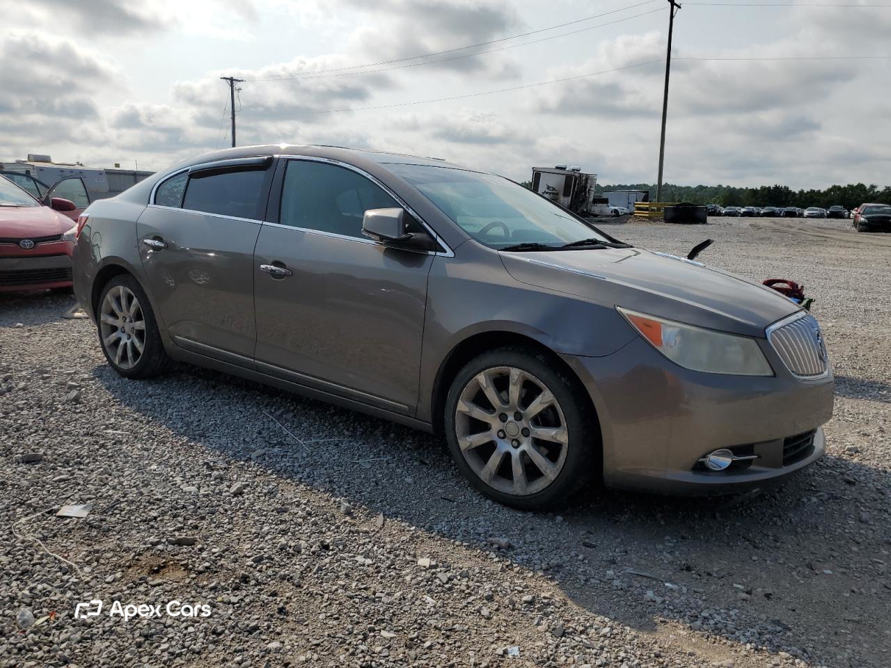Buick LaCrosse 2011