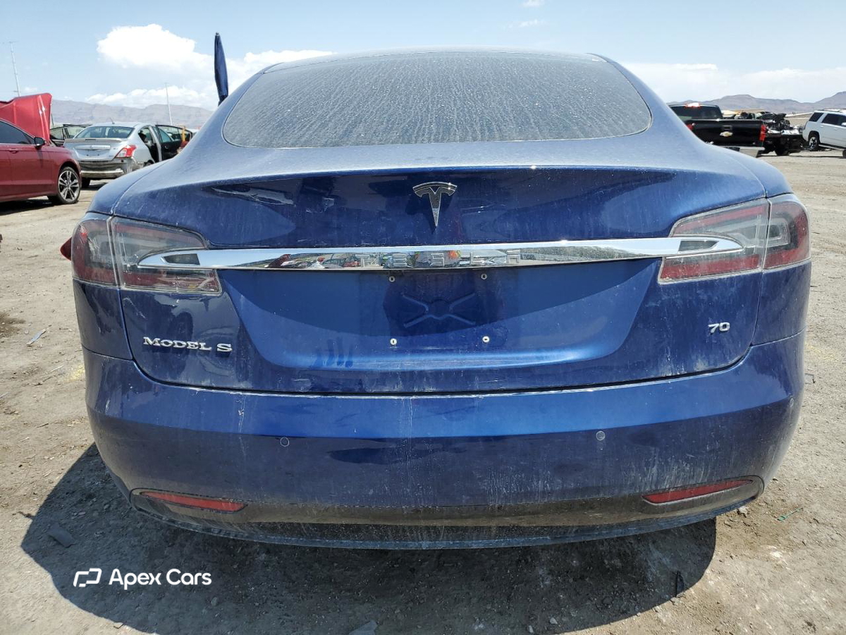 Tesla Model S 2016