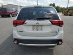 Mitsubishi Outlander 2016