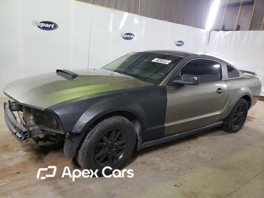 Ford Mustang 2005 - Image 1 of 11