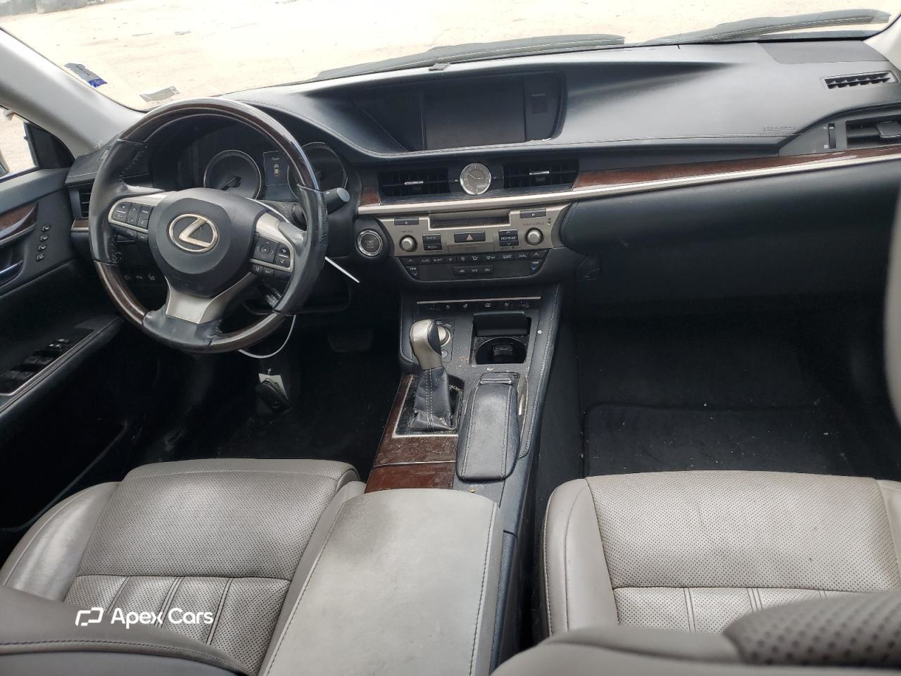 Lexus ES 2016