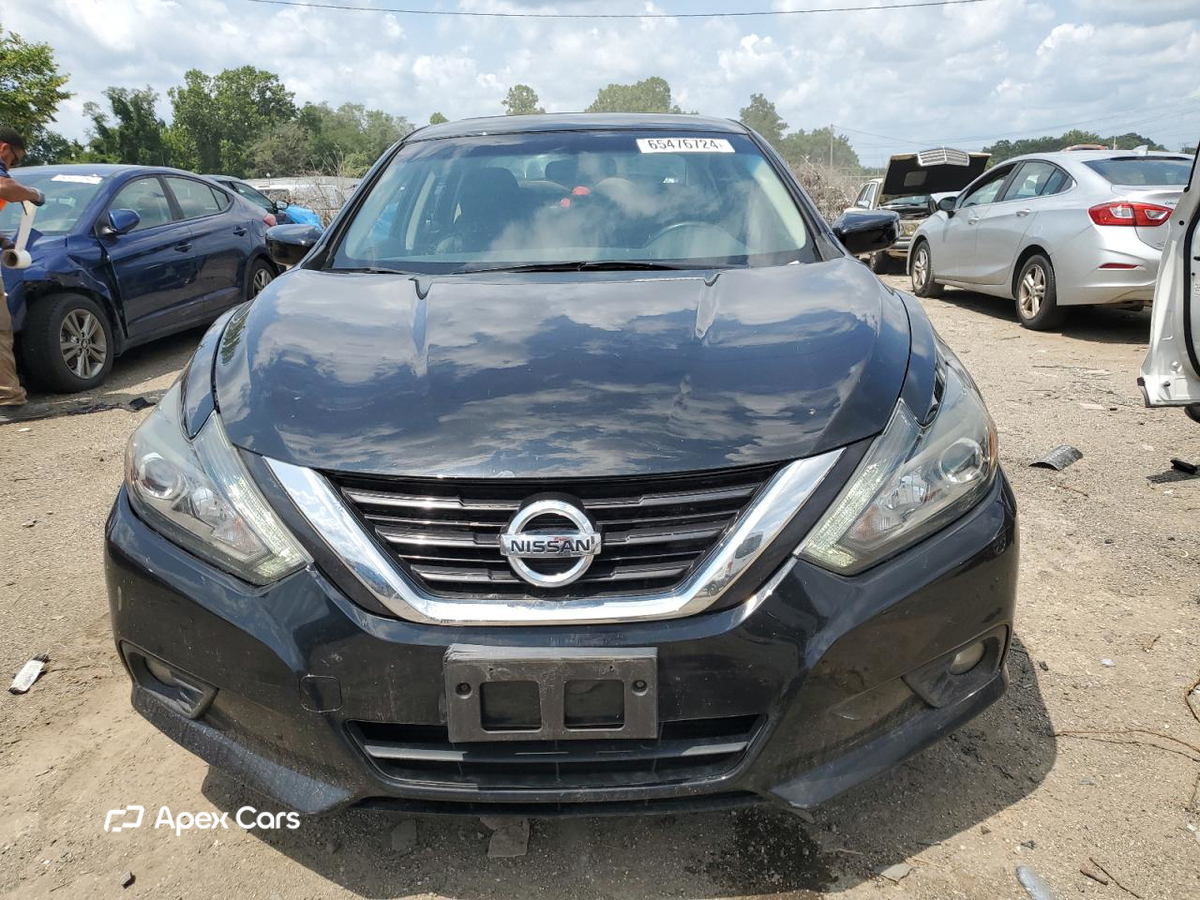 Nissan Altima 2017