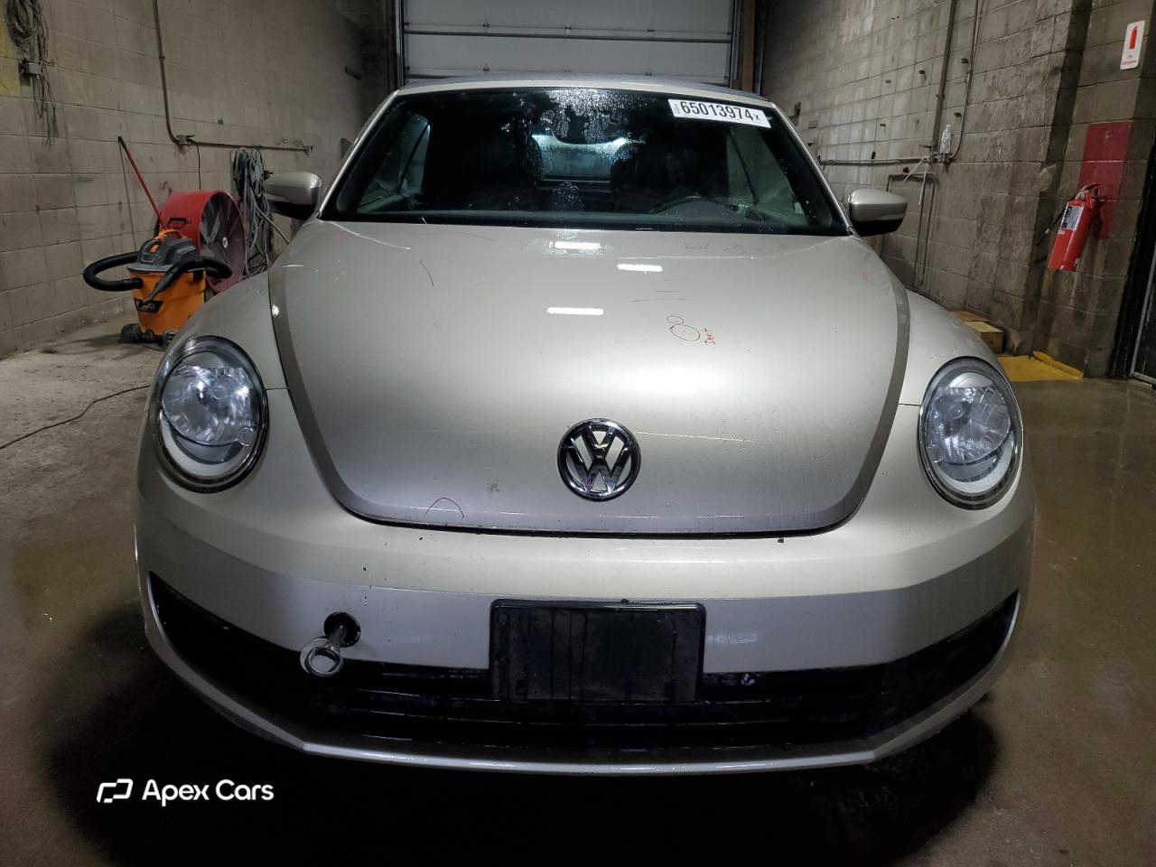 Volkswagen Beetle 2013