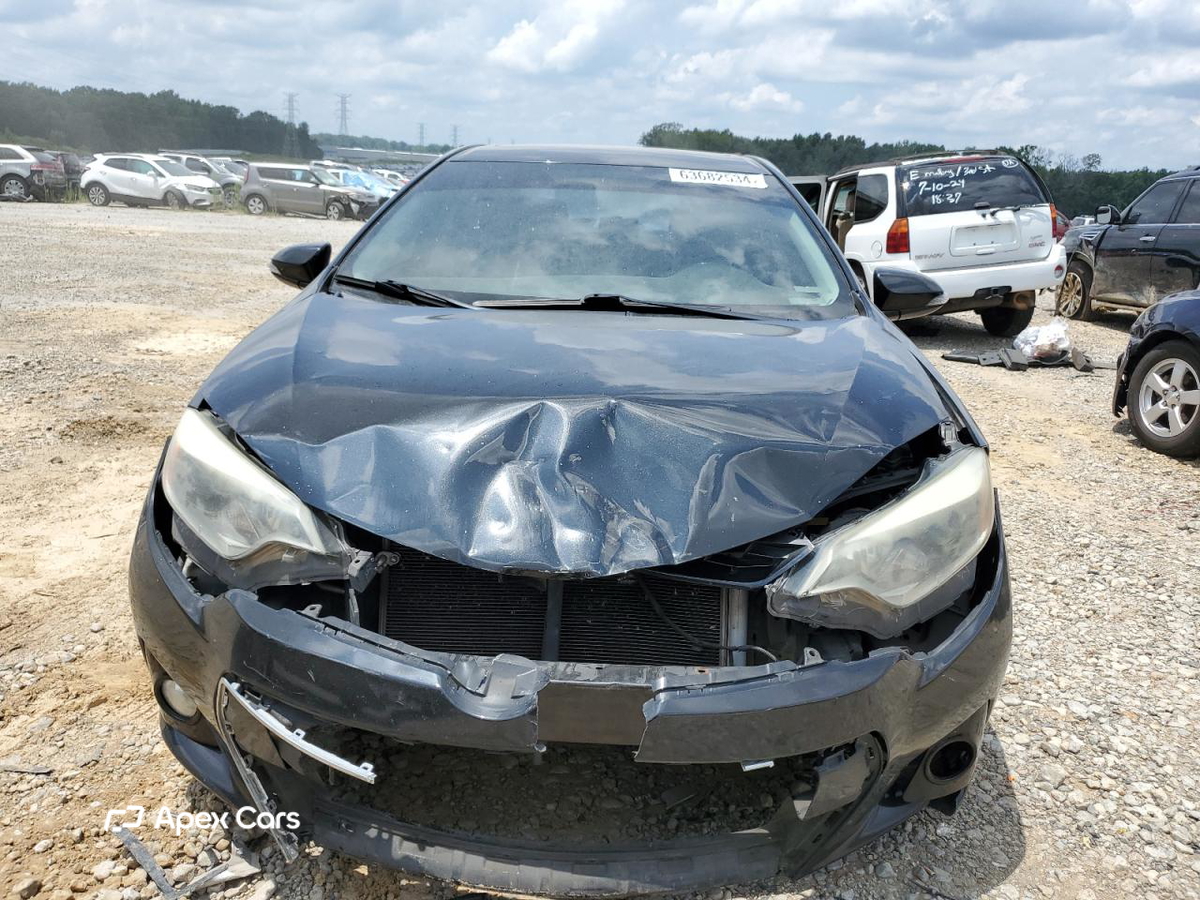 Toyota Corolla 2015
