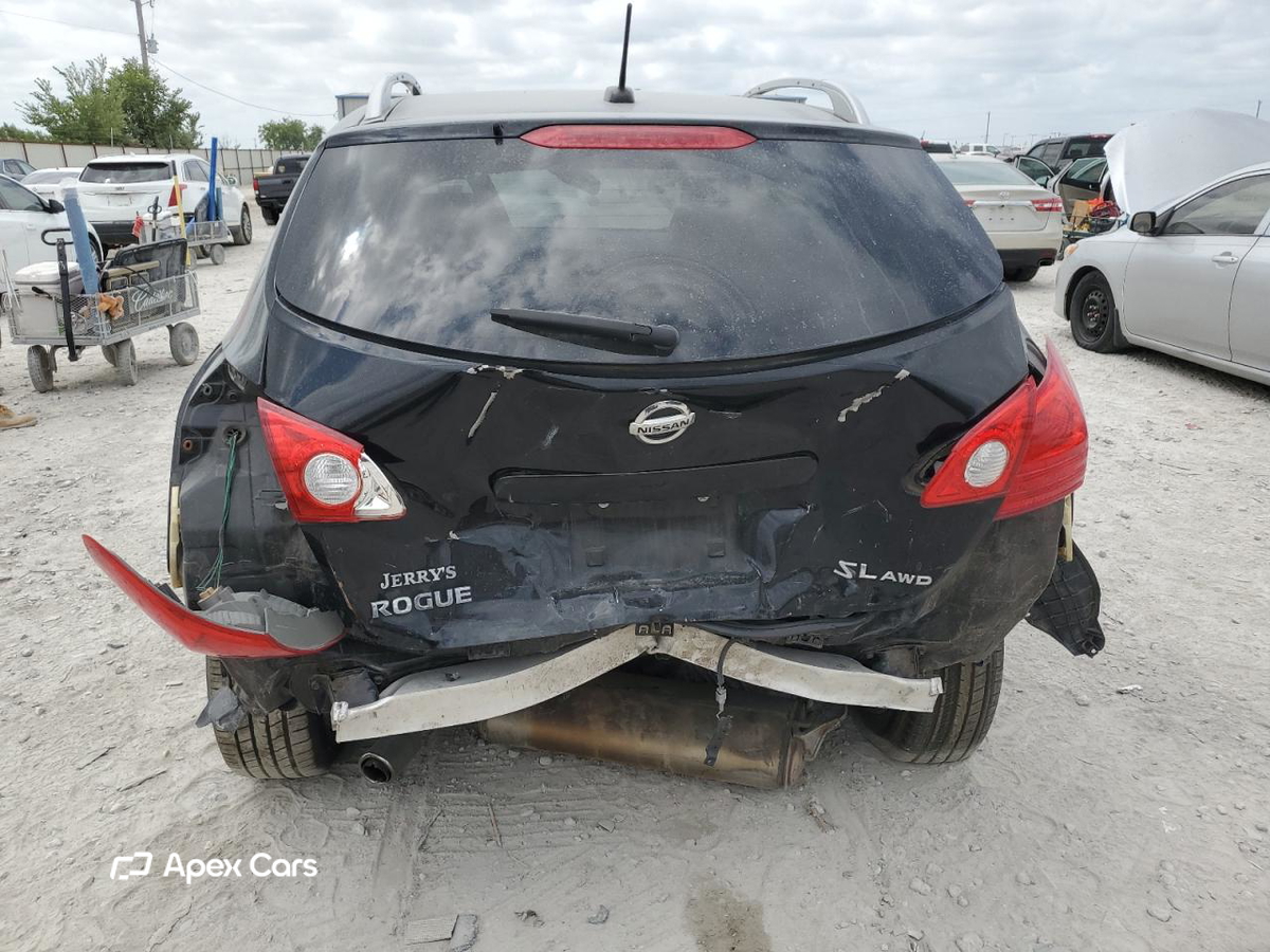 Nissan Rogue 2010