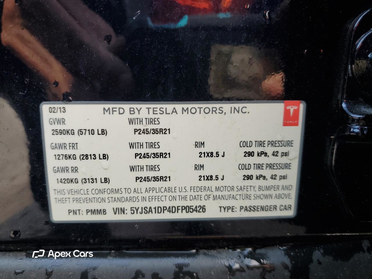 Tesla Model S 2013