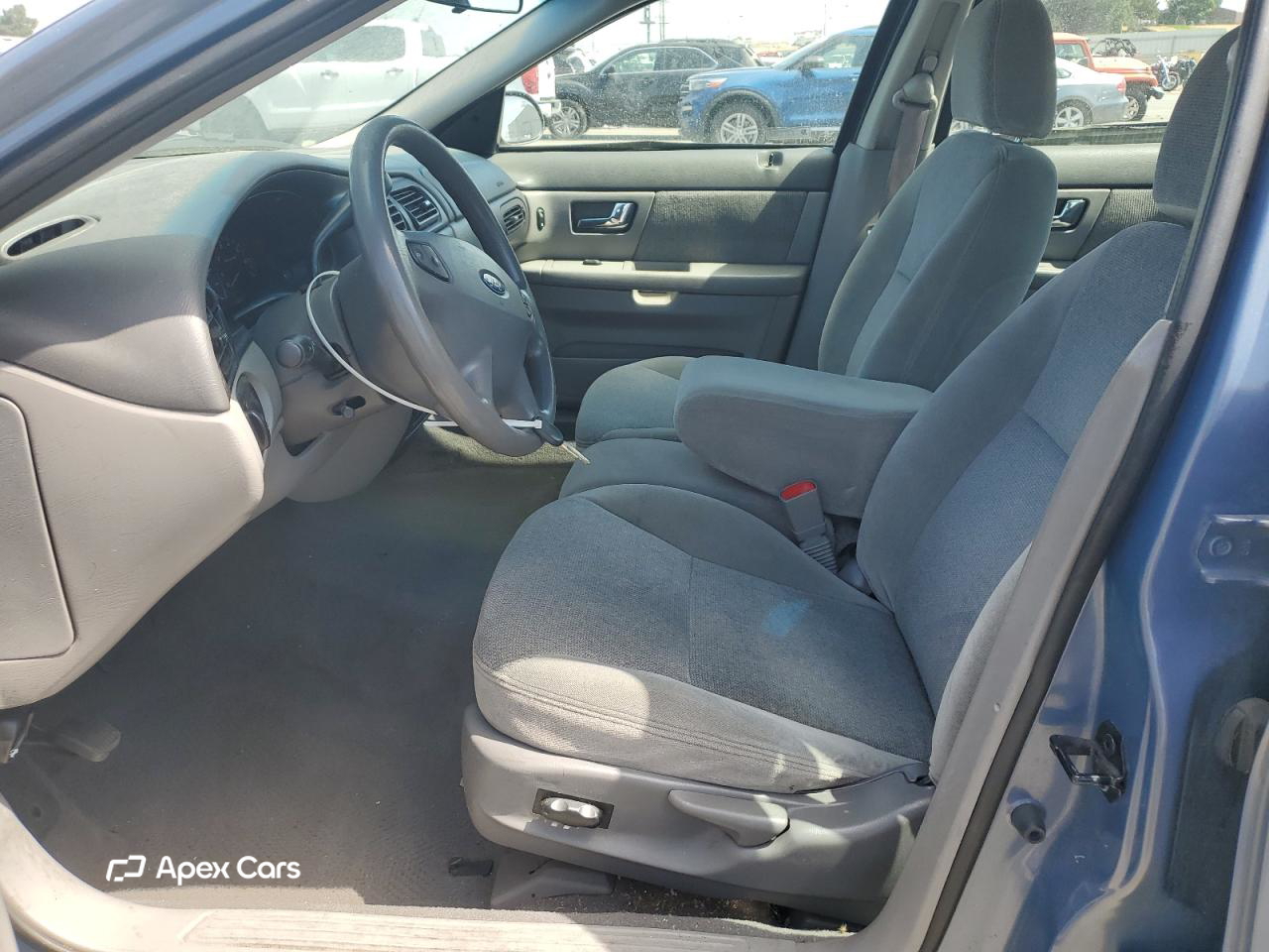 Ford Taurus 2000