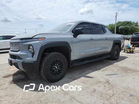 Chevrolet Silverado 2025 - Image 1 of 12