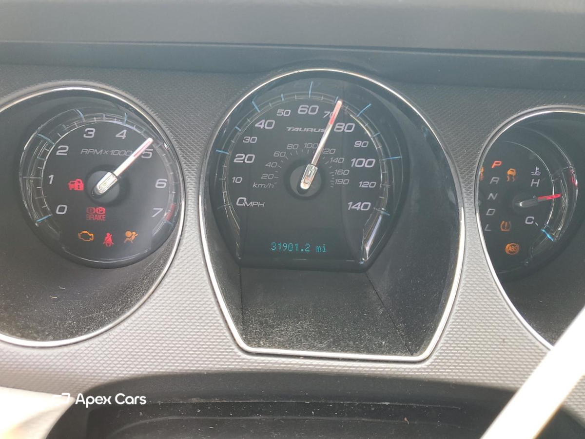 Ford Taurus 2012