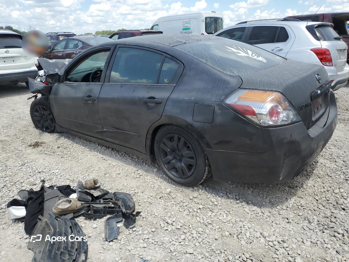 Nissan Altima 2011