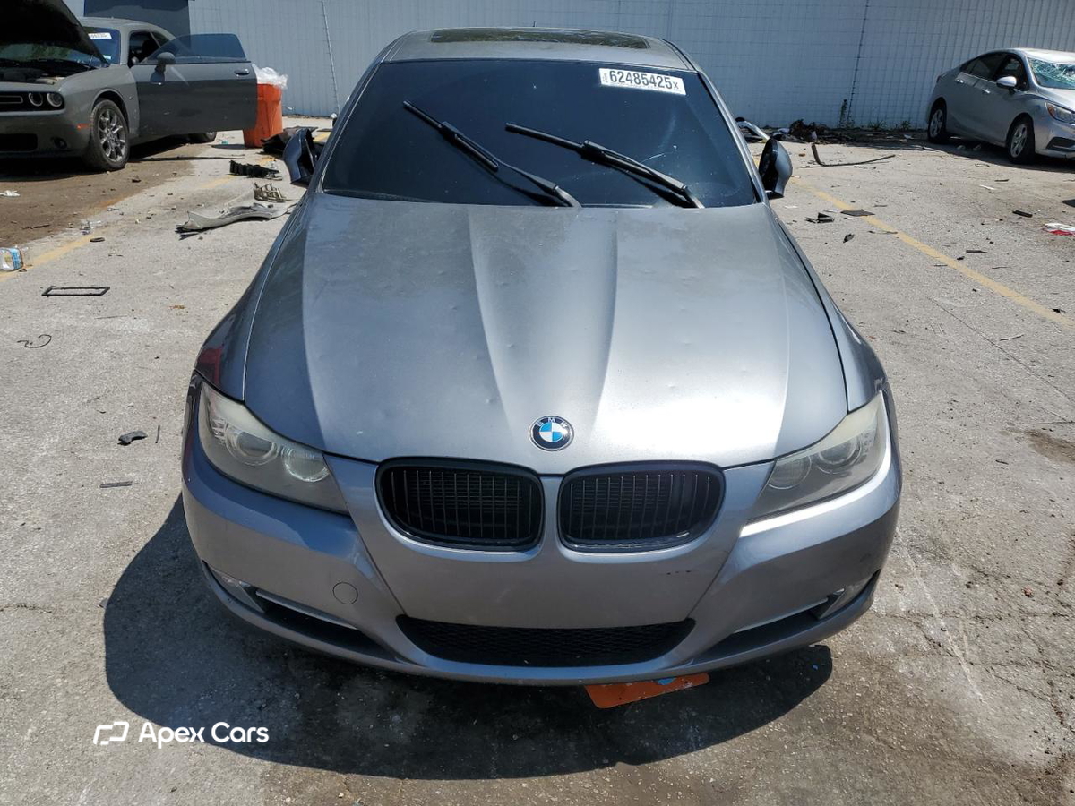 BMW Series 3 2011