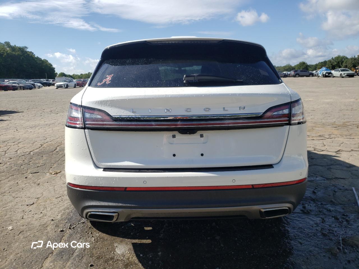 Lincoln Nautilus 2022