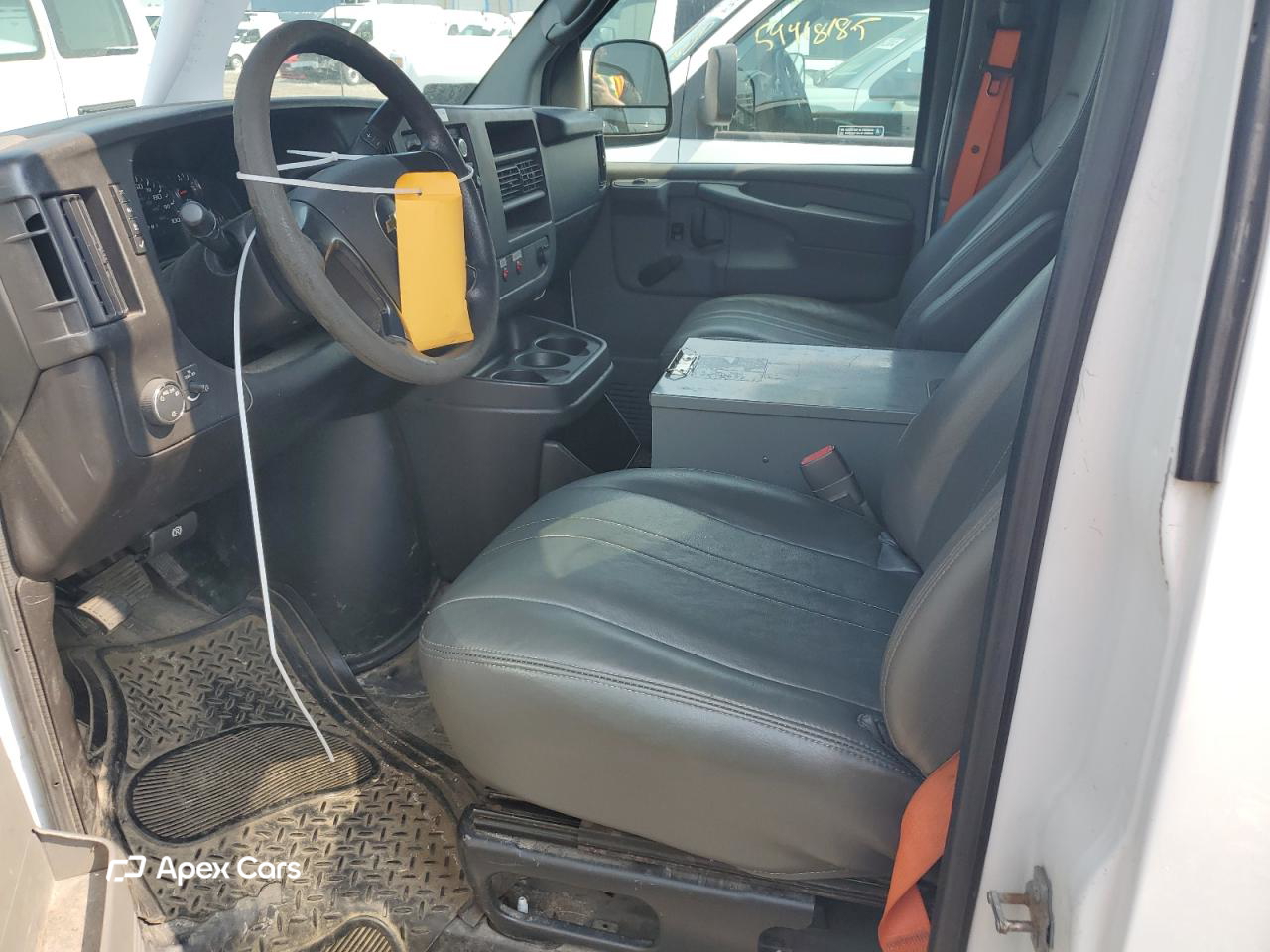 Chevrolet Express 2013