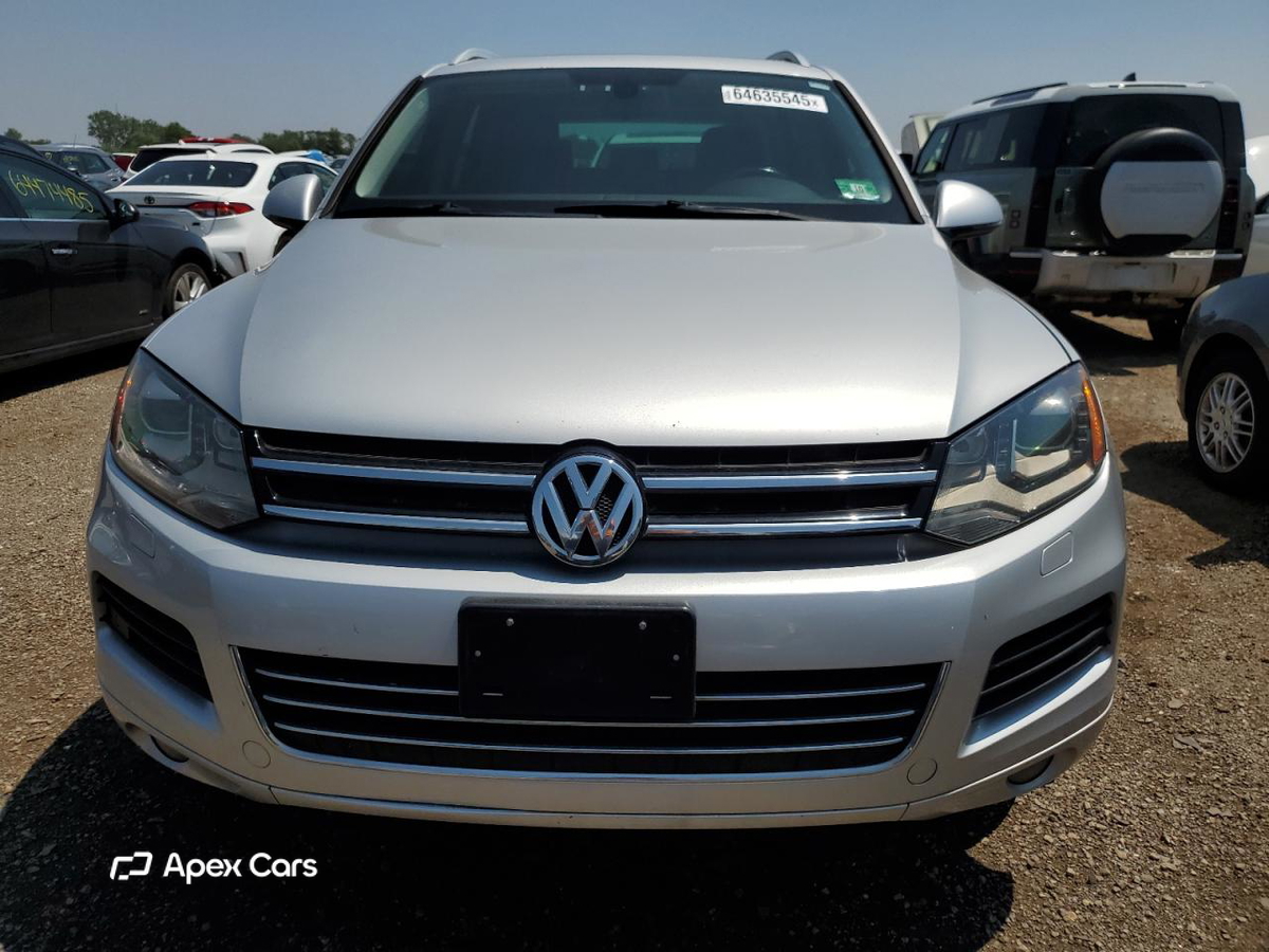 Volkswagen Touareg 2012