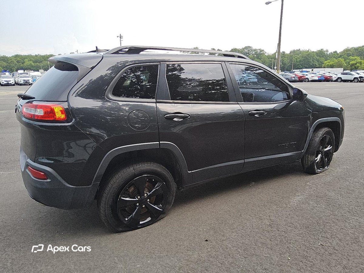 Jeep Grand Cherokee 2016