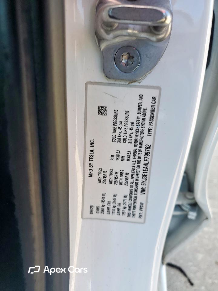 Tesla Model 3 2020