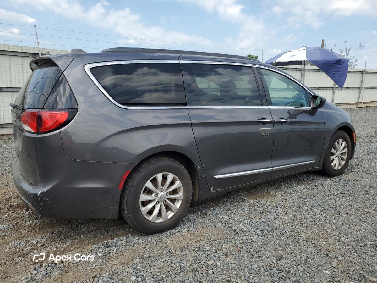 Chrysler Pacifica 2017