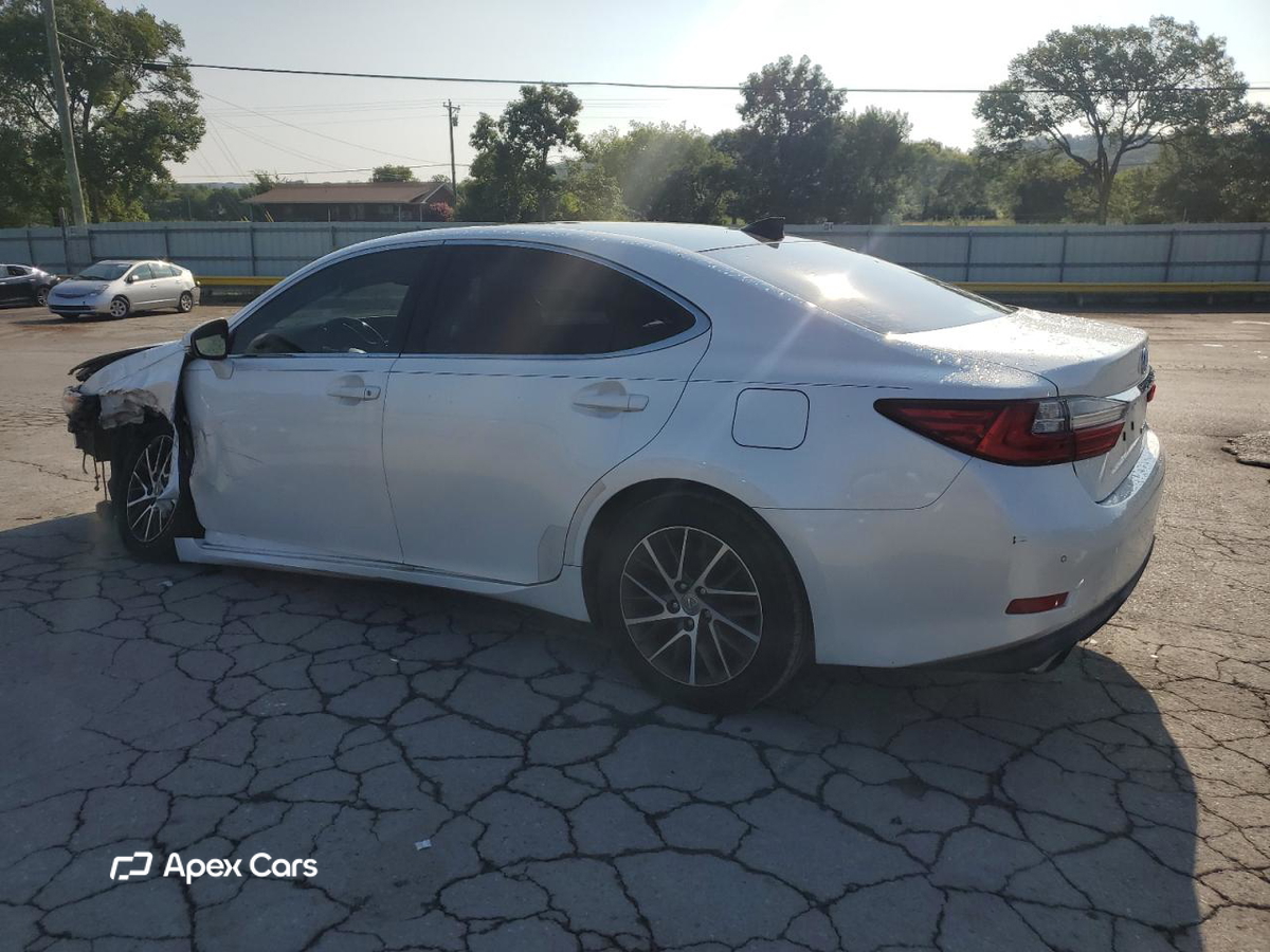 Lexus ES 2017