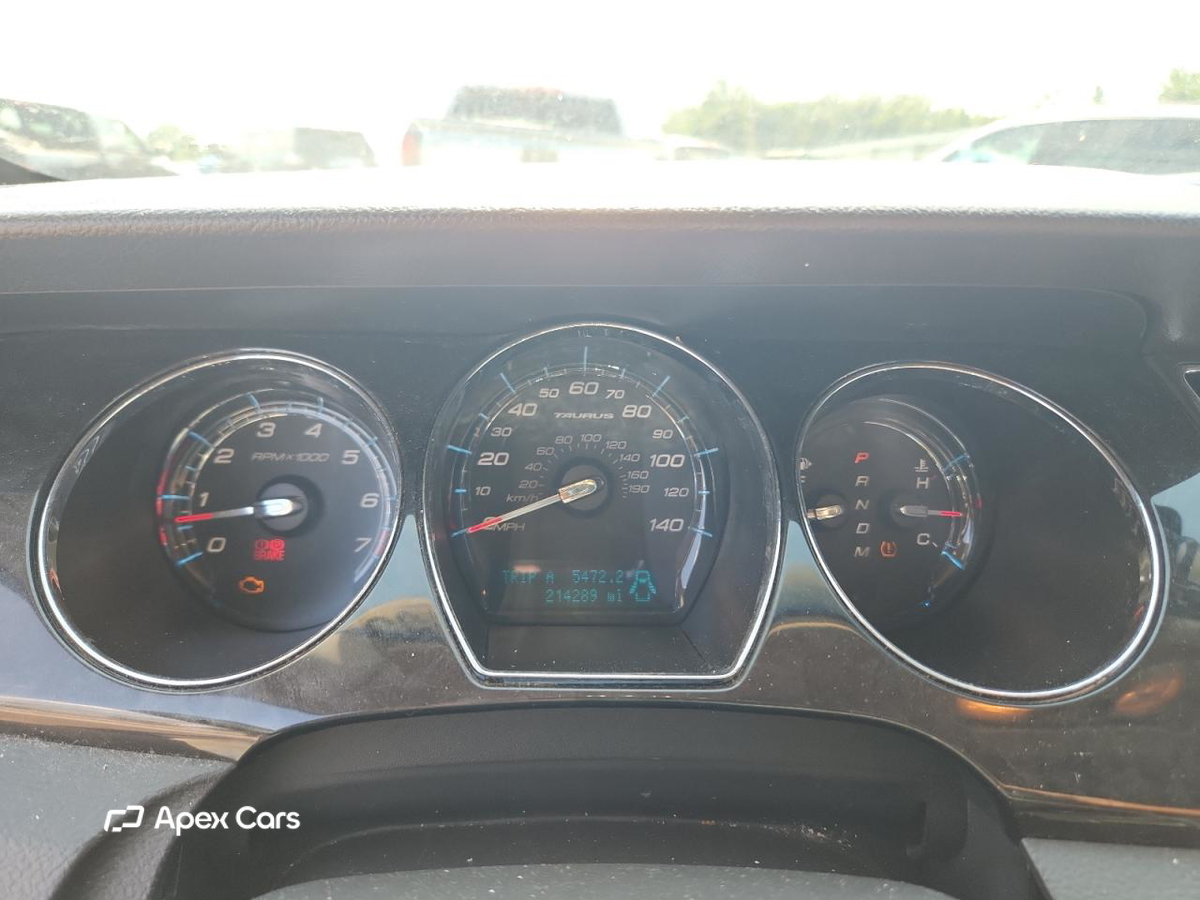 Ford Taurus 2010