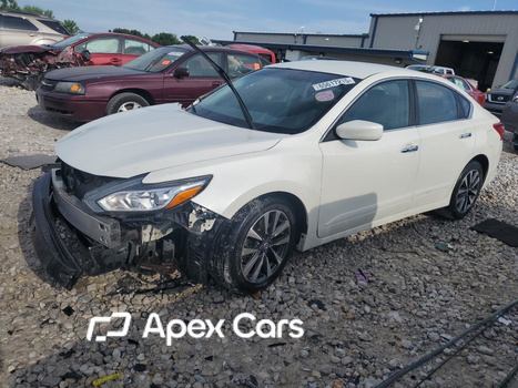 Nissan Altima 2016 - Image 1 of 13
