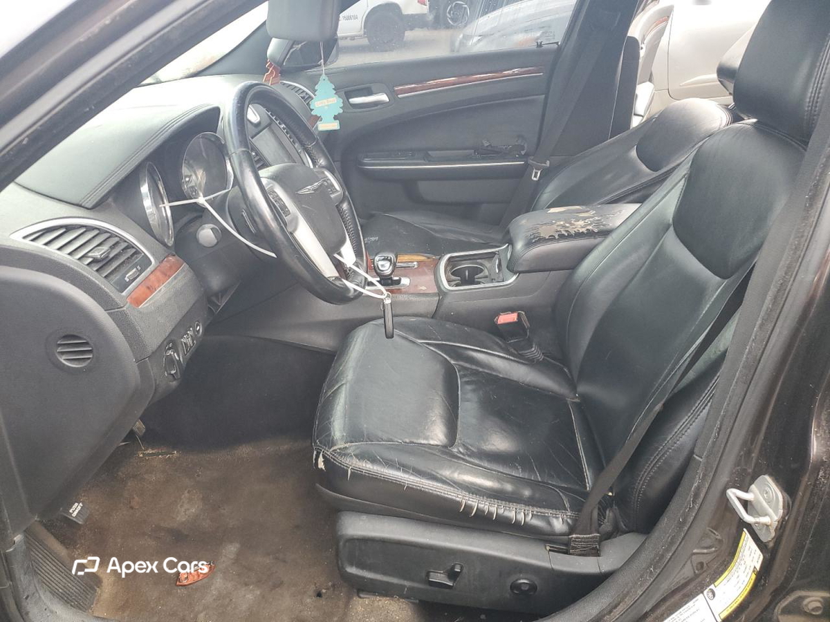 Chrysler 300 2013