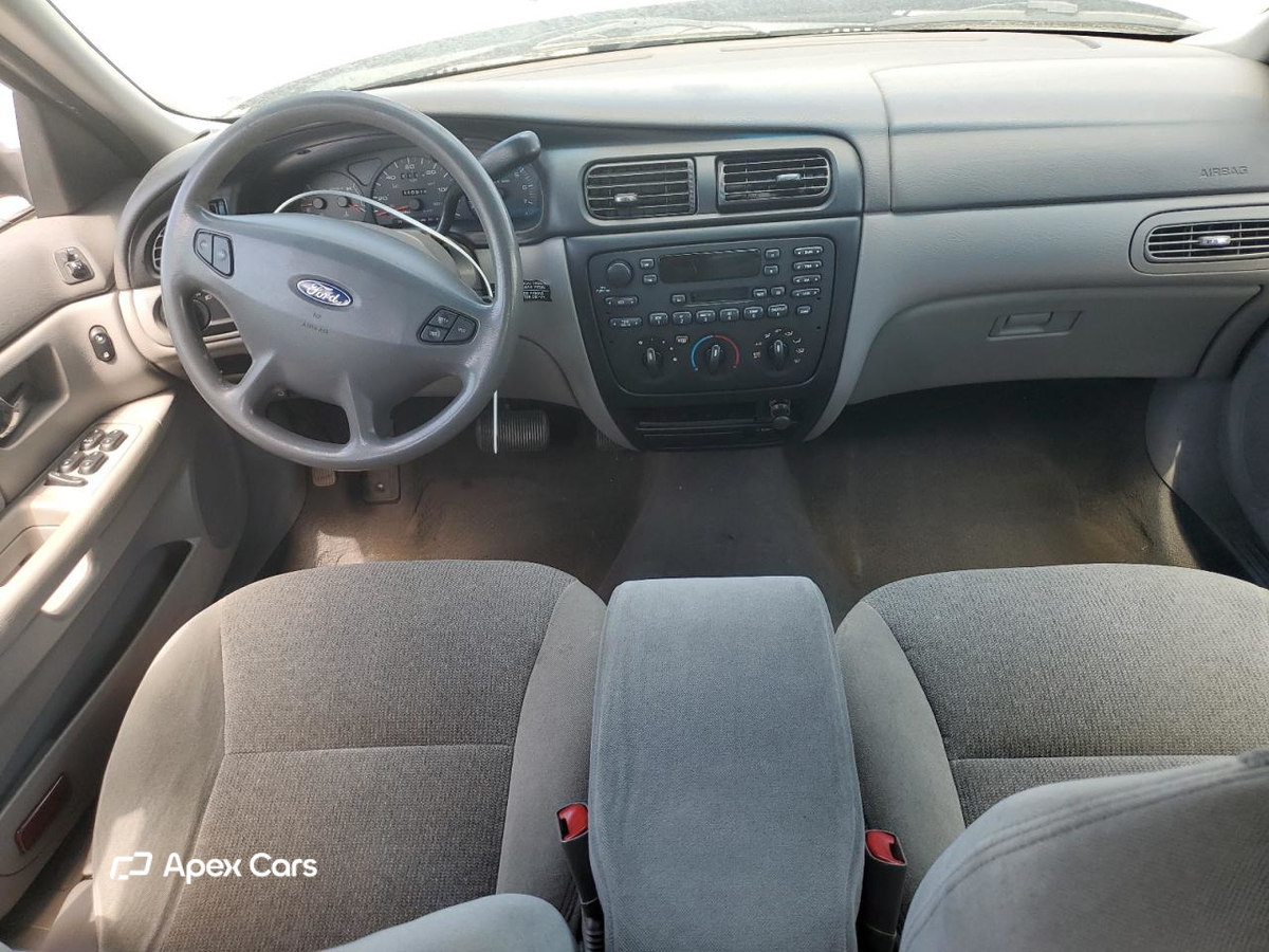 Ford Taurus 2000