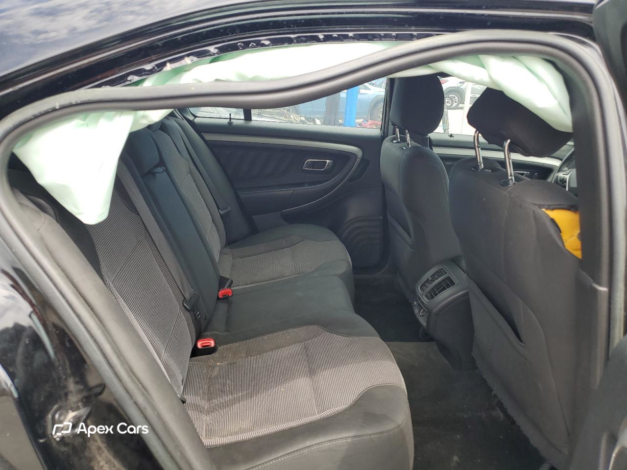 Ford Taurus 2016