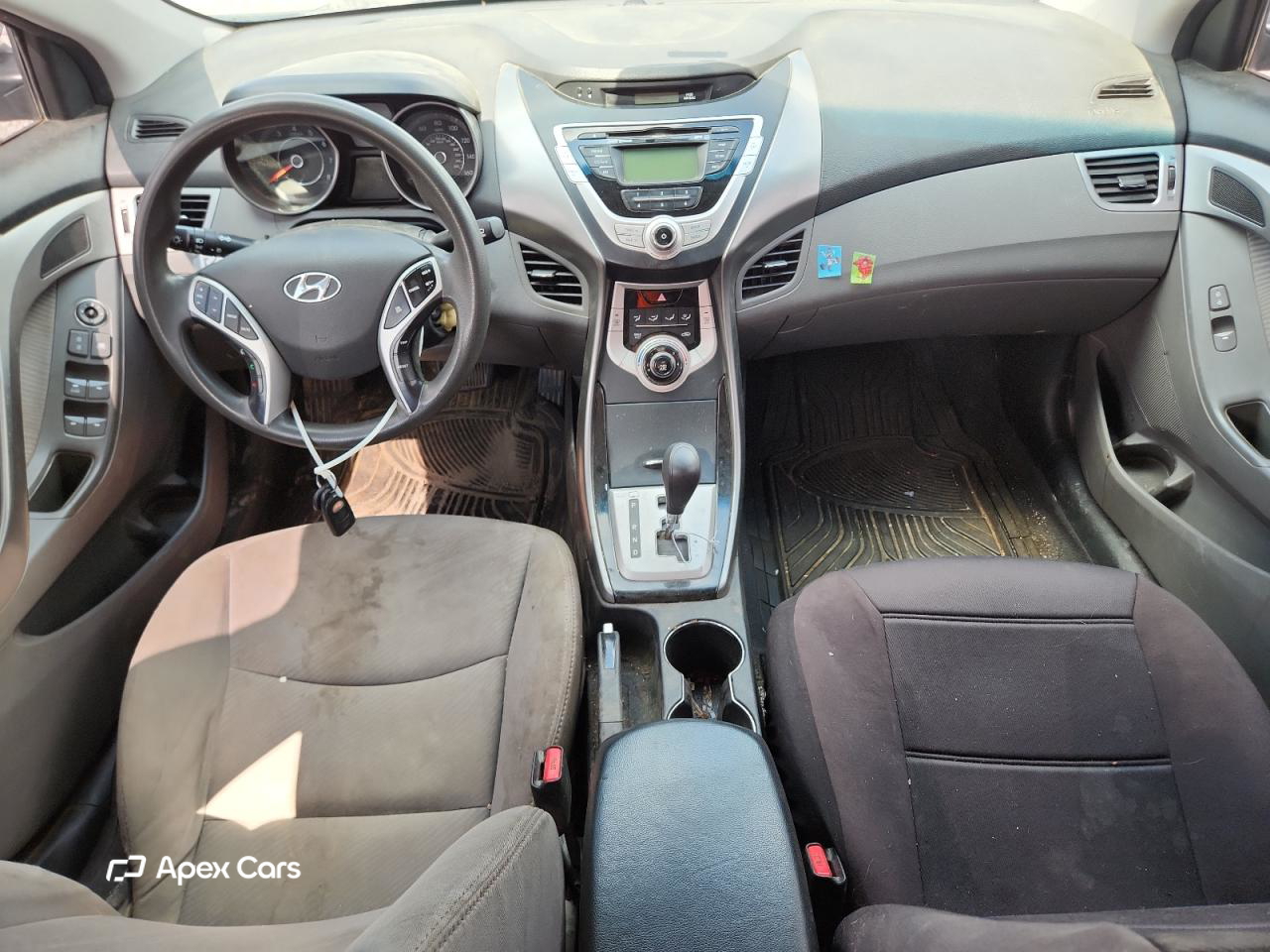 Hyundai Elantra 2012