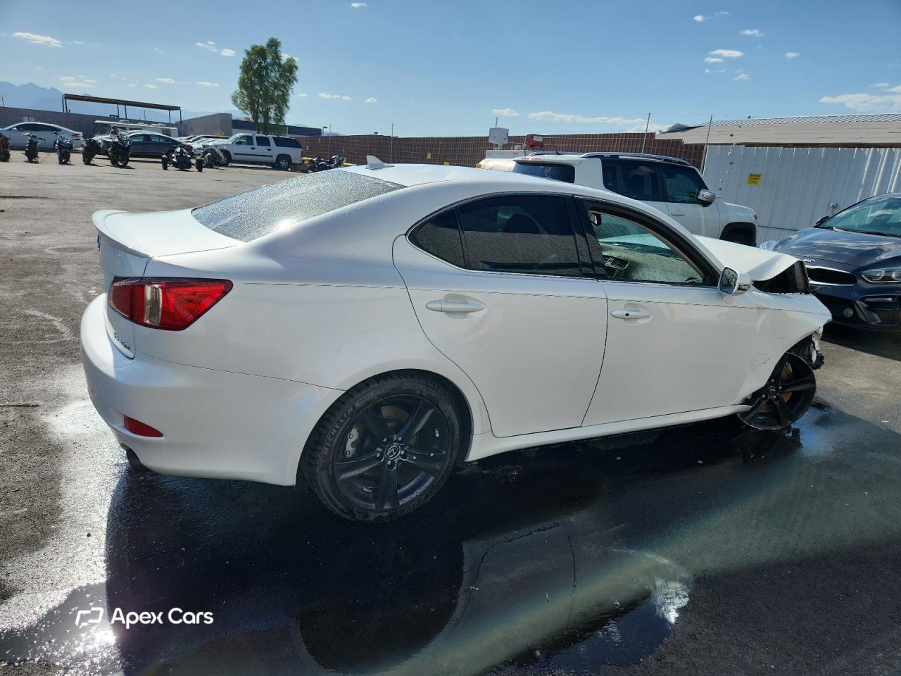 Lexus IS 2012