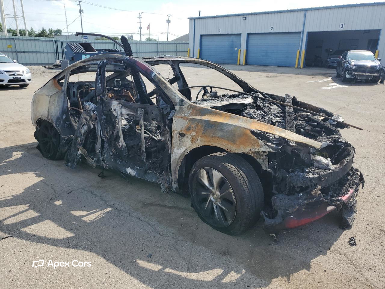 Tesla Model Y 2024